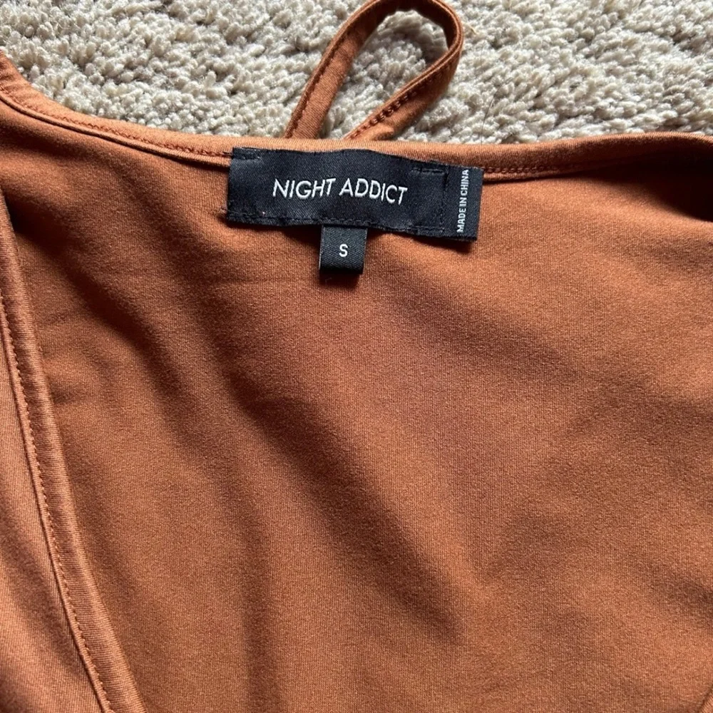 Brown Crop Top - Picture 3 of 3
